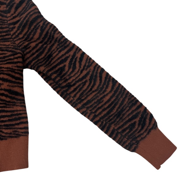Women’s Express Negin Mirsalehi Med Mock Neck Black & Brown Animal Print Sweater - Picture 4 of 9
